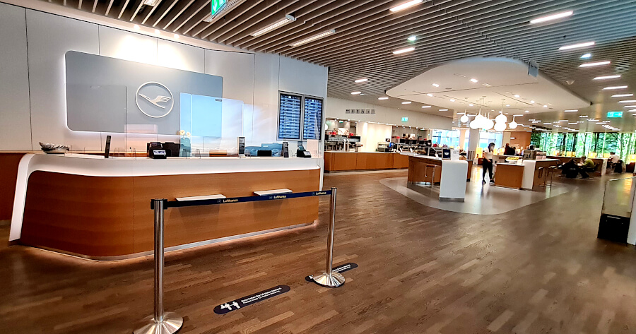 Lufthansa Senator Lounge A 50 in Frankfurt