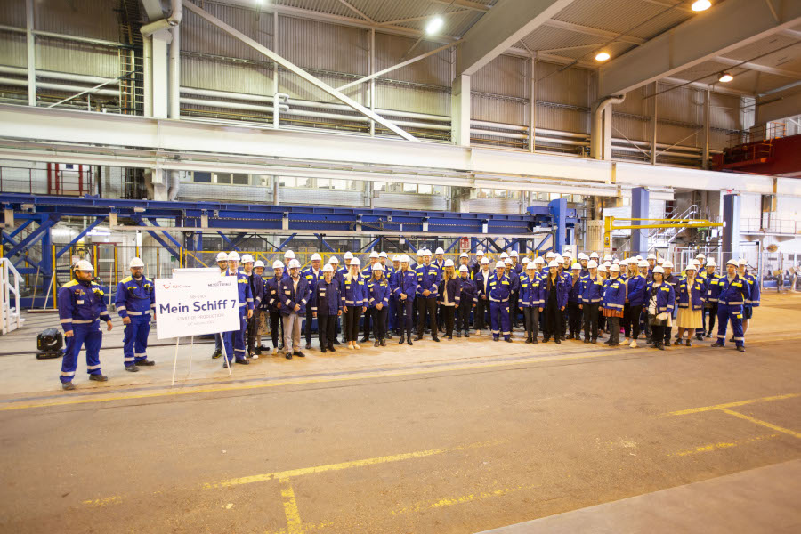 Stahlschnitt-Zeremonie der Mein Schiff 7 in Turku