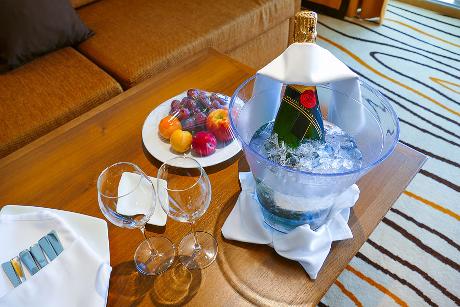 Willkommensgruß Juniorsuite AIDAperla